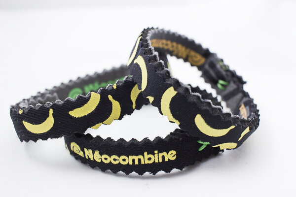 Neocombine "Banana Night" Armband
